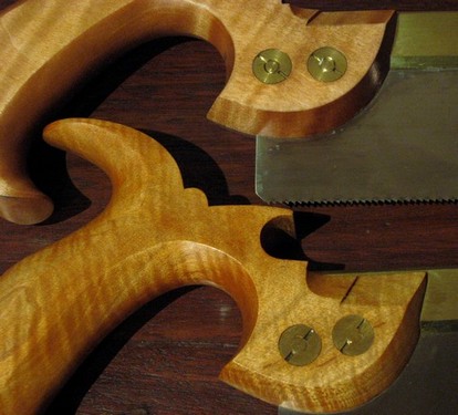 Father%20and%20Son%20%20Independence%20Tools%20and%20LieNielsen%20saws_html_76c57418.jpg
