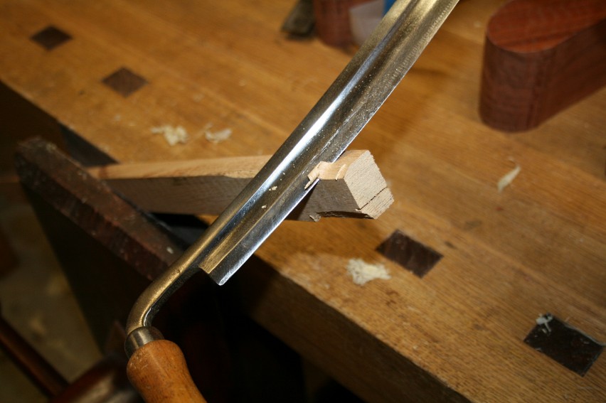 How to Sharpen a Draw Knife: Expert Tips for Precision